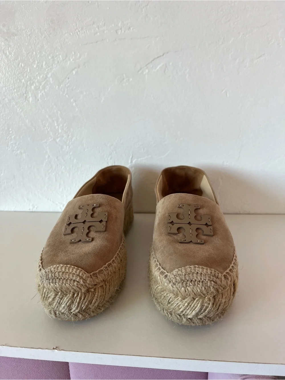 Tory Burch slip design
